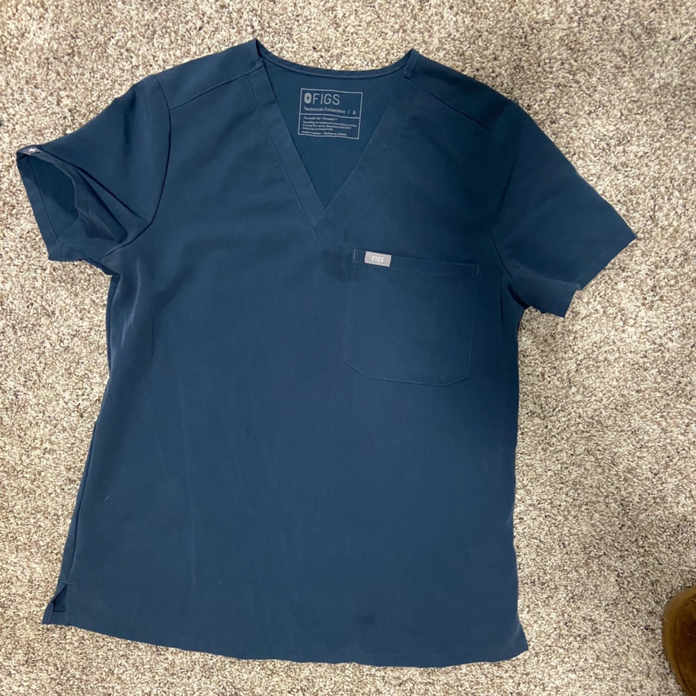Catarina figs scrub top dark harbor